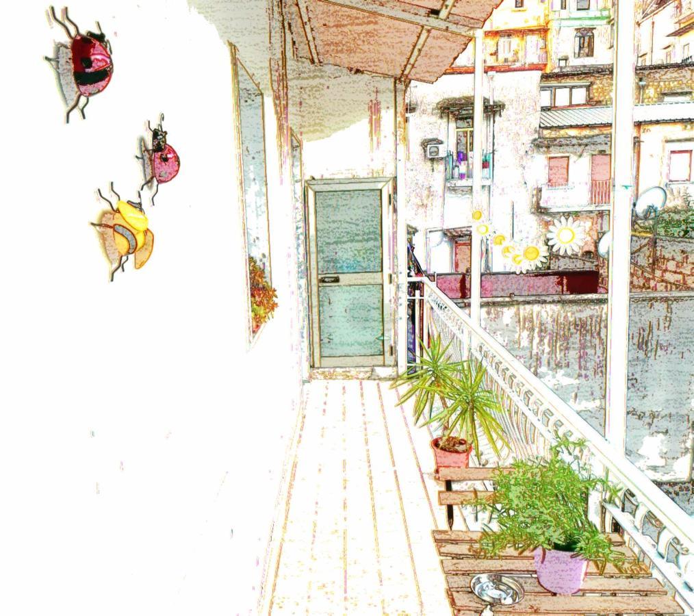"Dint E Viche E Napule" Guest House 나폴리 외부 사진