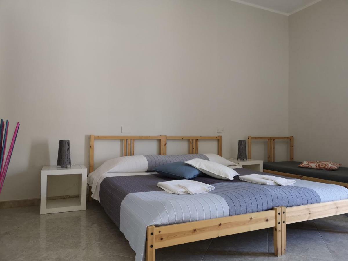 "Dint E Viche E Napule" Guest House 나폴리 외부 사진