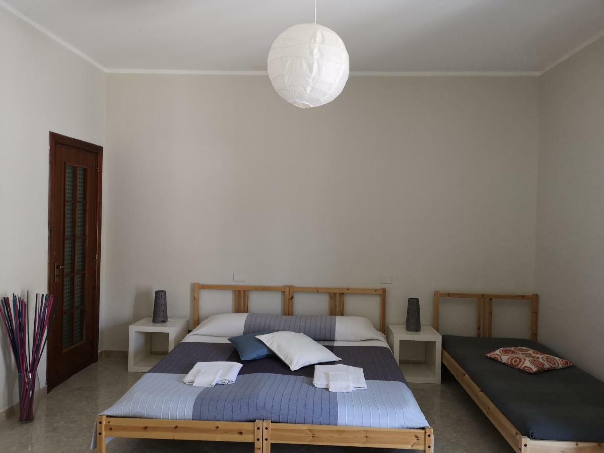 "Dint E Viche E Napule" Guest House 나폴리 외부 사진